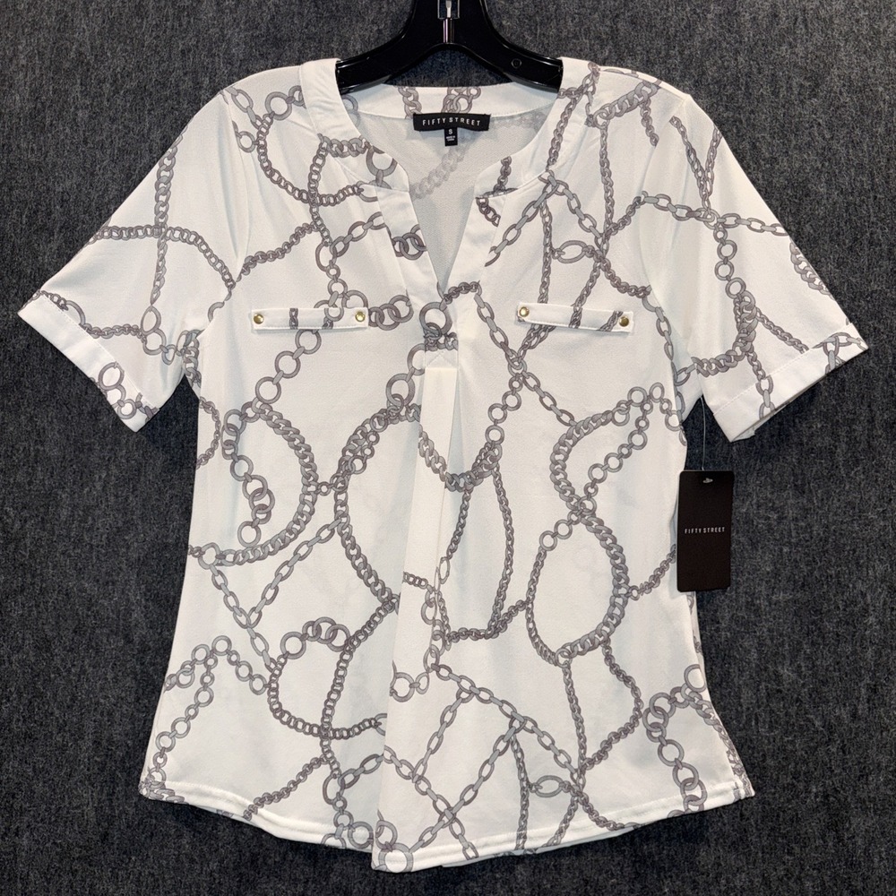 Fifty Street Women's Blouse Size S Small White Chain Print Short Sleeve Top